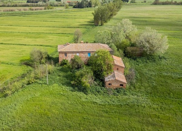 casa indipendente in vendita a Torrita di Siena