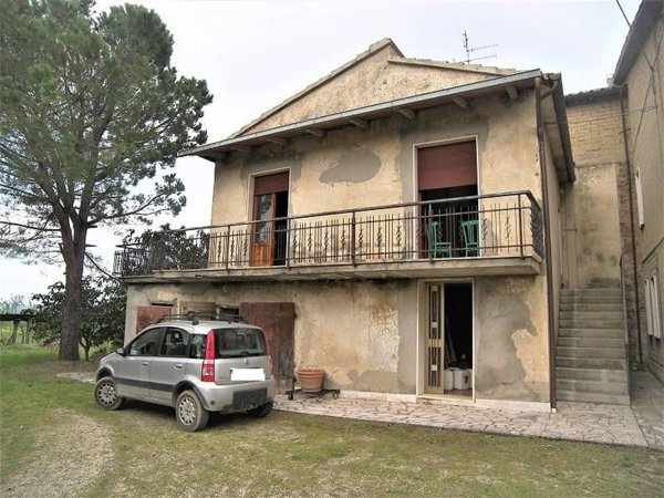casa indipendente in vendita a Torrita di Siena