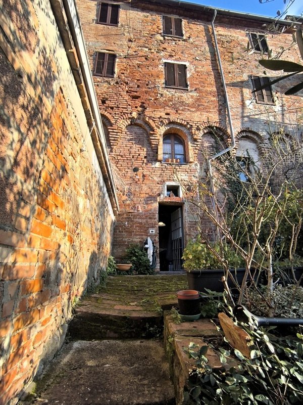 casa semindipendente in vendita a Torrita di Siena