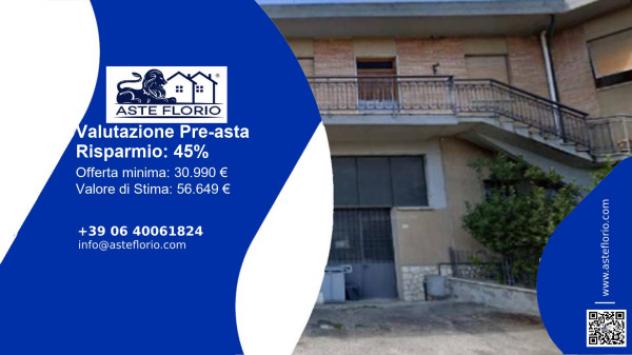negozio in vendita a Torrita di Siena