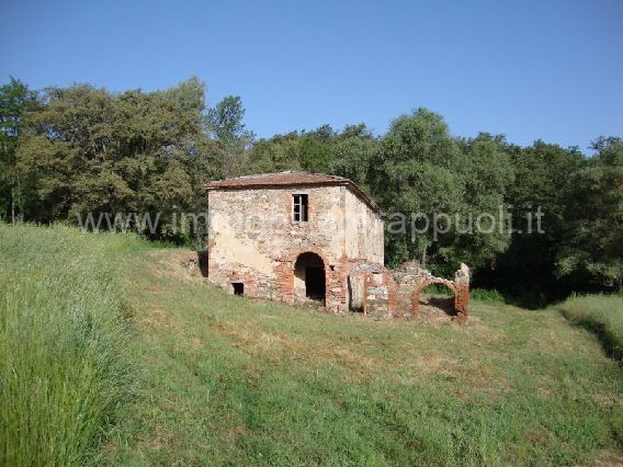 casa indipendente in vendita a Torrita di Siena