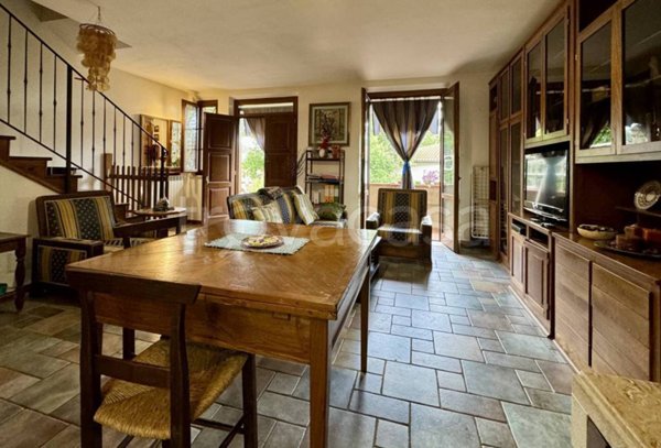 appartamento in vendita a Torrita di Siena in zona Montefollonico