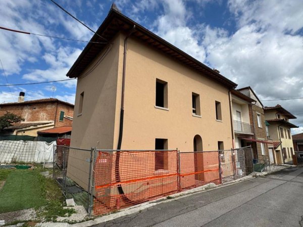 casa indipendente in vendita a Torrita di Siena