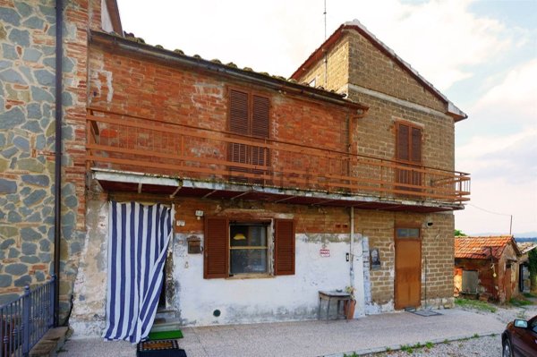casa indipendente in vendita a Torrita di Siena