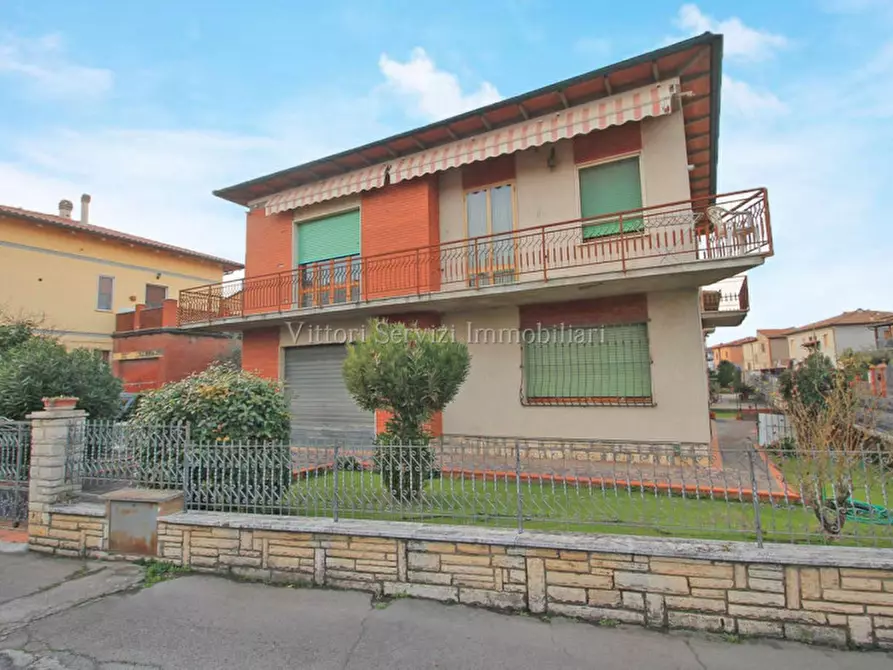casa indipendente in vendita a Torrita di Siena