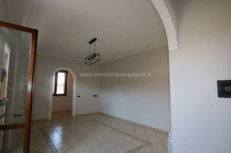 casa indipendente in vendita a Torrita di Siena