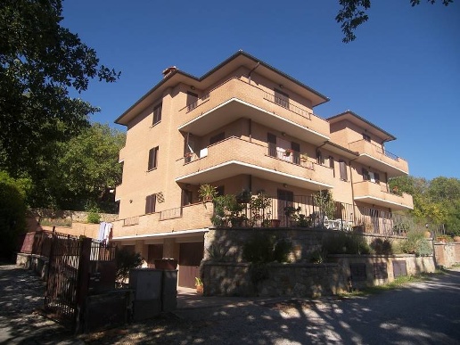 appartamento in vendita a Torrita di Siena in zona Montefollonico