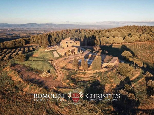 villa in vendita a Torrita di Siena