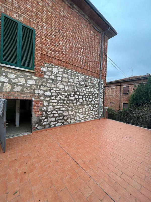 casa indipendente in vendita a Torrita di Siena