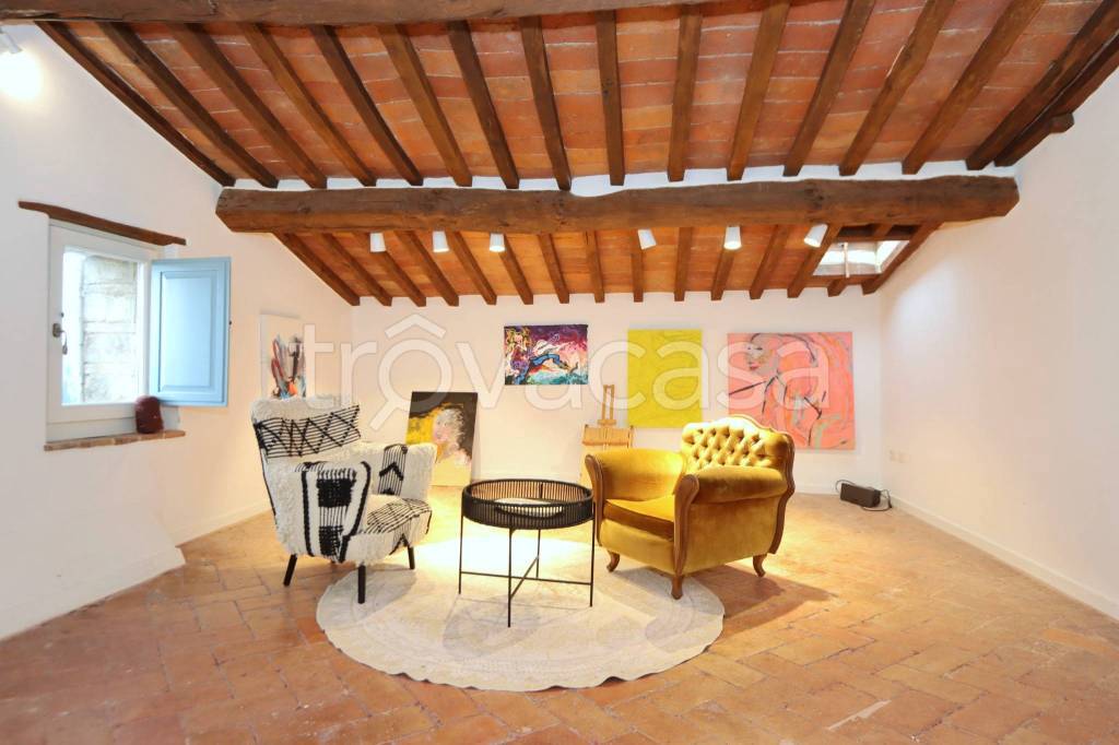 casa indipendente in vendita a Torrita di Siena in zona Montefollonico