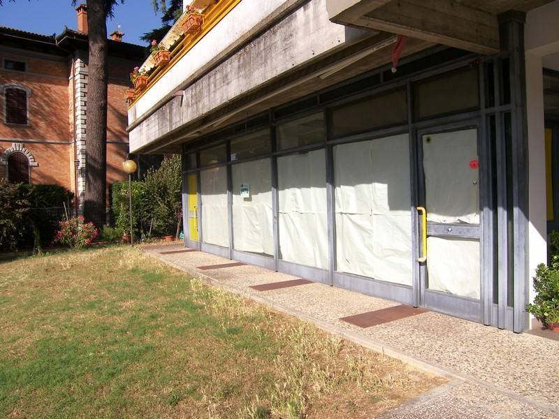negozio in vendita a Torrita di Siena