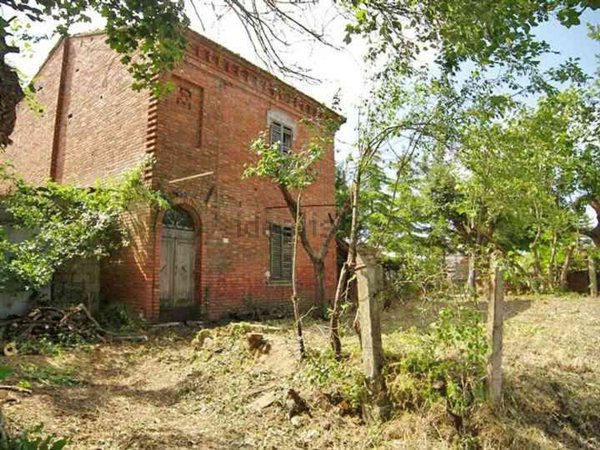 casa indipendente in vendita a Torrita di Siena