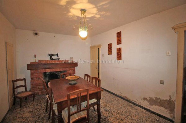 casa indipendente in vendita a Torrita di Siena