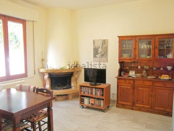 casa indipendente in vendita a Torrita di Siena