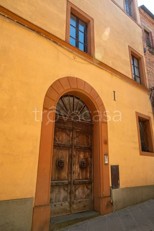 locale commerciale in vendita a Torrita di Siena