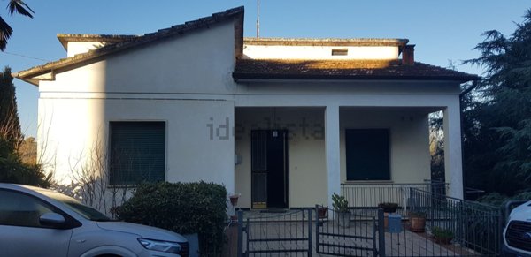 casa indipendente in vendita a Torrita di Siena