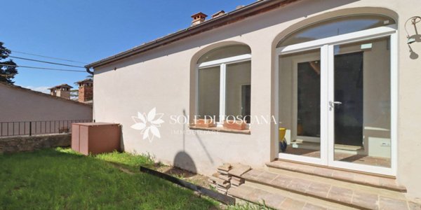 casa indipendente in vendita a Torrita di Siena in zona Montefollonico
