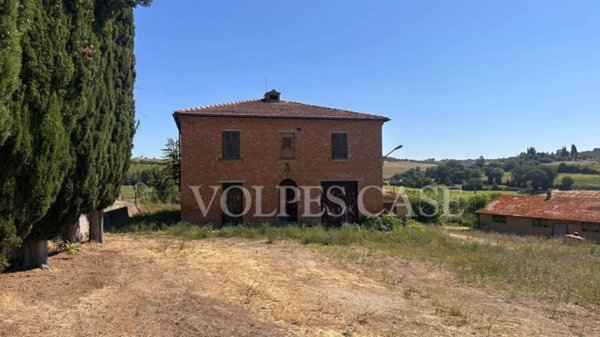 villa in vendita a Torrita di Siena