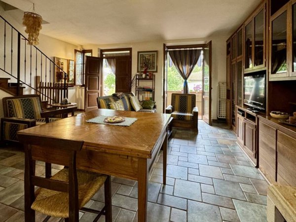 appartamento in vendita a Torrita di Siena in zona Montefollonico