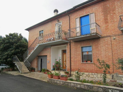 casa indipendente in vendita a Torrita di Siena