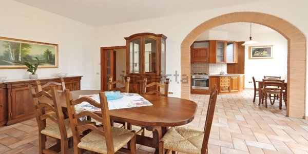 appartamento in vendita a Torrita di Siena in zona Montefollonico