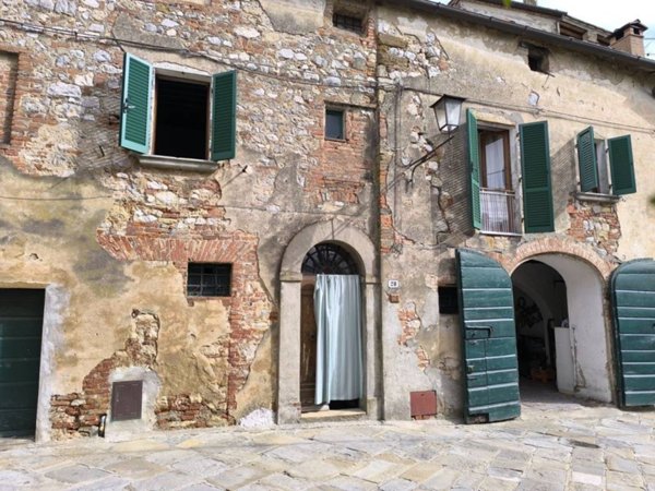 casa indipendente in vendita a Torrita di Siena in zona Montefollonico