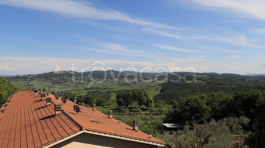 appartamento in vendita a Torrita di Siena in zona Montefollonico