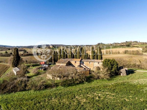 casa indipendente in vendita a Torrita di Siena