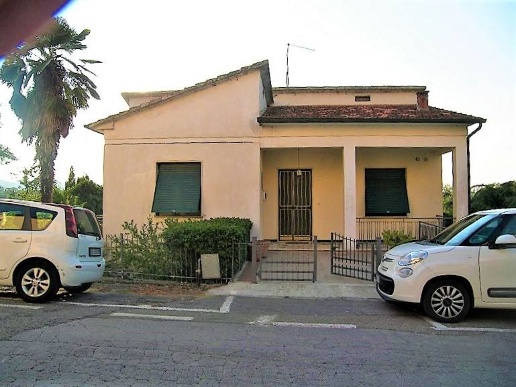 casa indipendente in vendita a Torrita di Siena