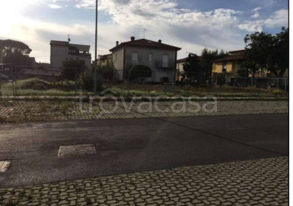 terreno edificabile in vendita a Torrita di Siena