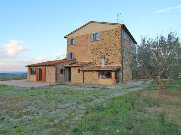 casale in vendita a Torrita di Siena
