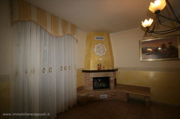 casa indipendente in vendita a Torrita di Siena