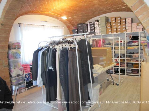 negozio in vendita a Torrita di Siena