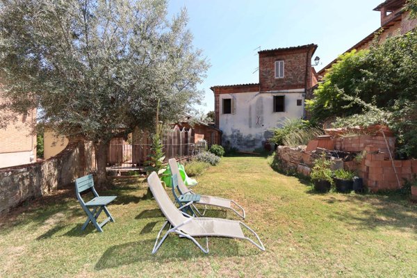 casa indipendente in vendita a Torrita di Siena