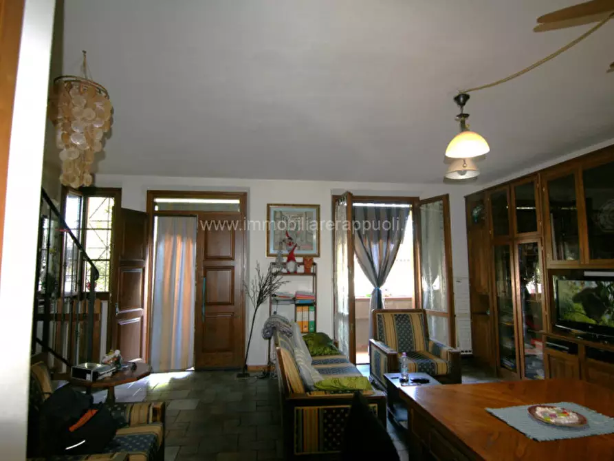 casa indipendente in vendita a Torrita di Siena in zona Montefollonico