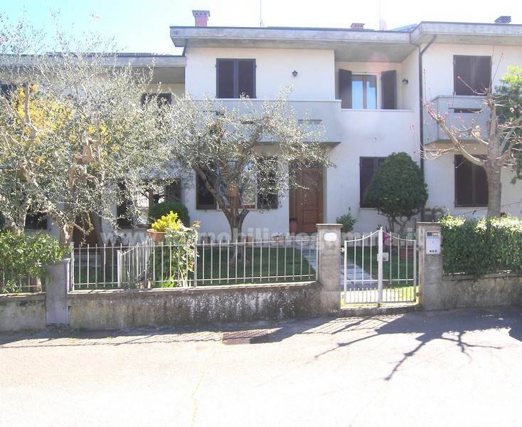 casa indipendente in vendita a Torrita di Siena