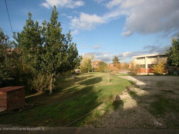 casa indipendente in vendita a Torrita di Siena