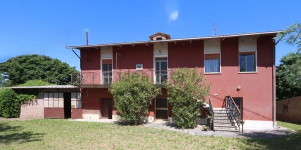 casa indipendente in vendita a Torrita di Siena
