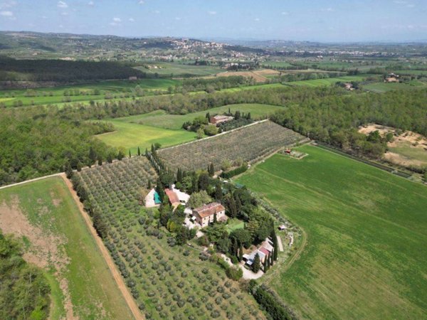 casa indipendente in vendita a Torrita di Siena