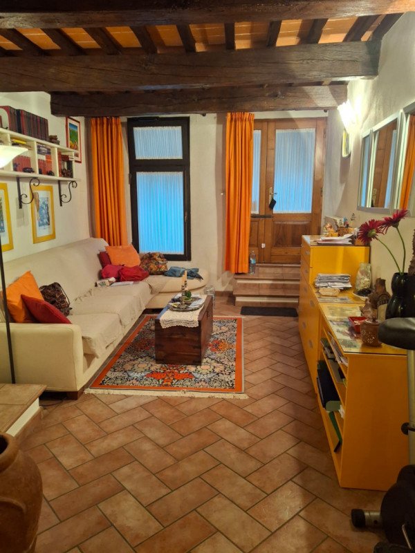 casa indipendente in vendita a Torrita di Siena