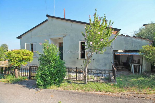 casa indipendente in vendita a Torrita di Siena