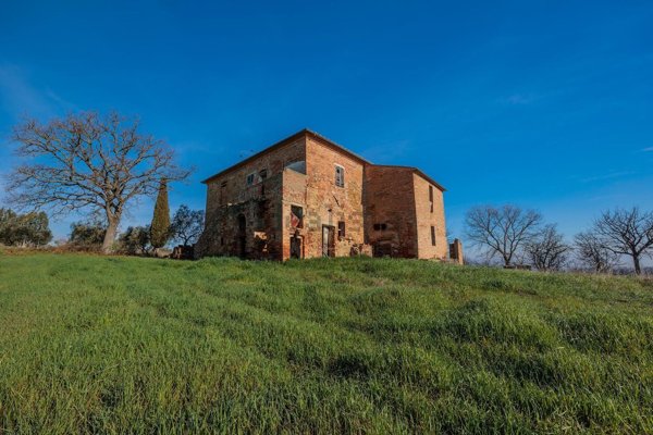 casale in vendita a Torrita di Siena in zona Montefollonico