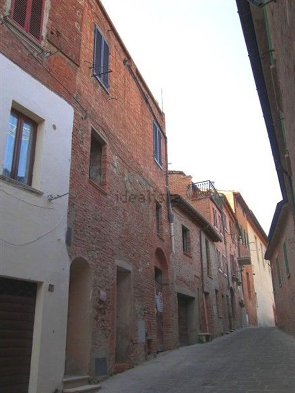appartamento in vendita a Torrita di Siena in zona Montefollonico