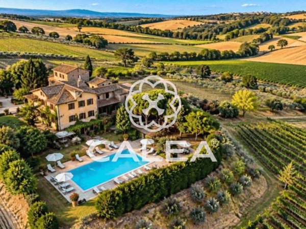 casa indipendente in vendita a Torrita di Siena in zona Montefollonico