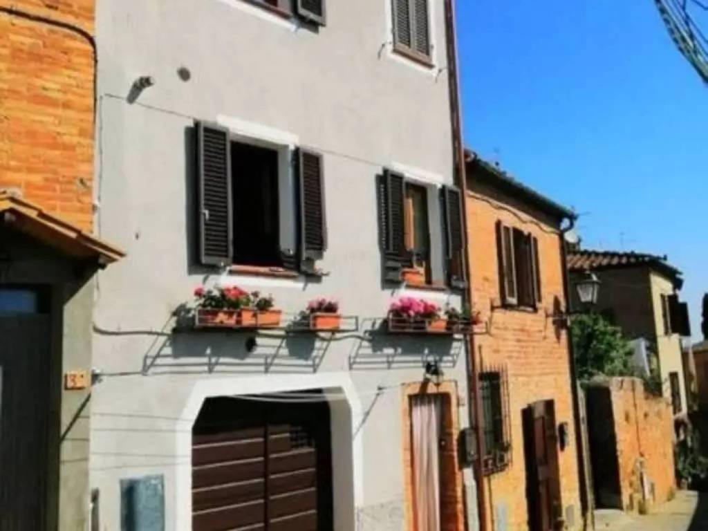 casa indipendente in vendita a Torrita di Siena