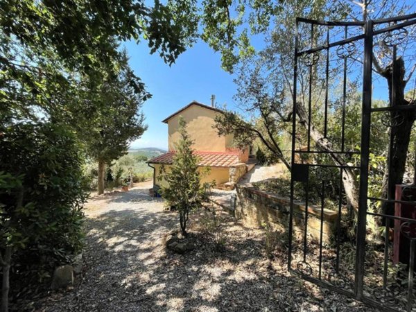 casa indipendente in vendita a Trequanda