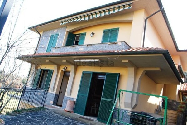 casa indipendente in vendita a Trequanda