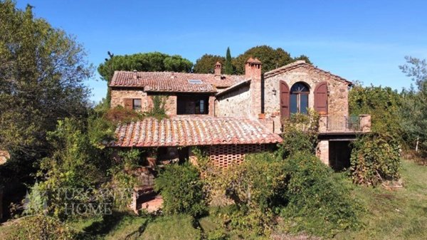 casa indipendente in vendita a Trequanda