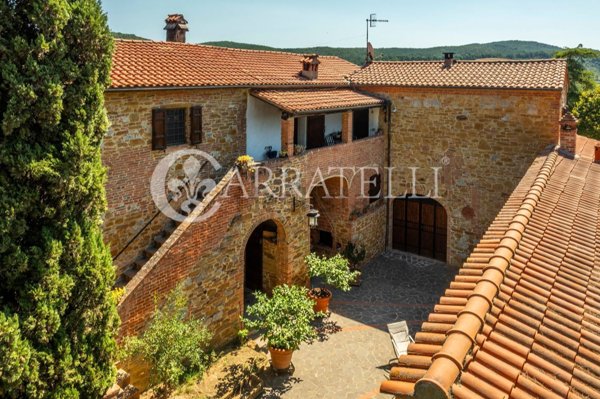 casa indipendente in vendita a Trequanda