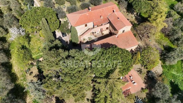 casa indipendente in vendita a Trequanda
